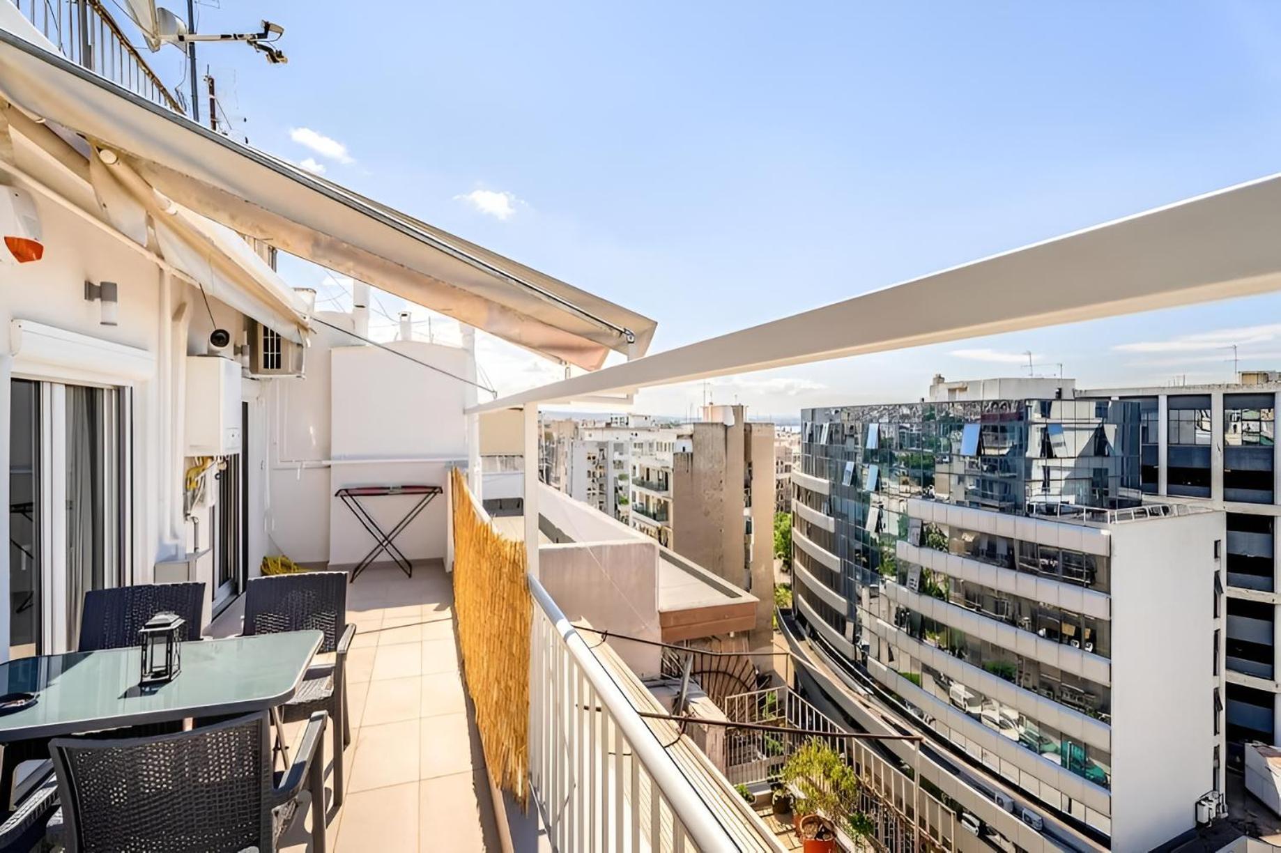 Elegant, Modern & Spacious Apartment In Thessaloniki With Balcony Buitenkant foto